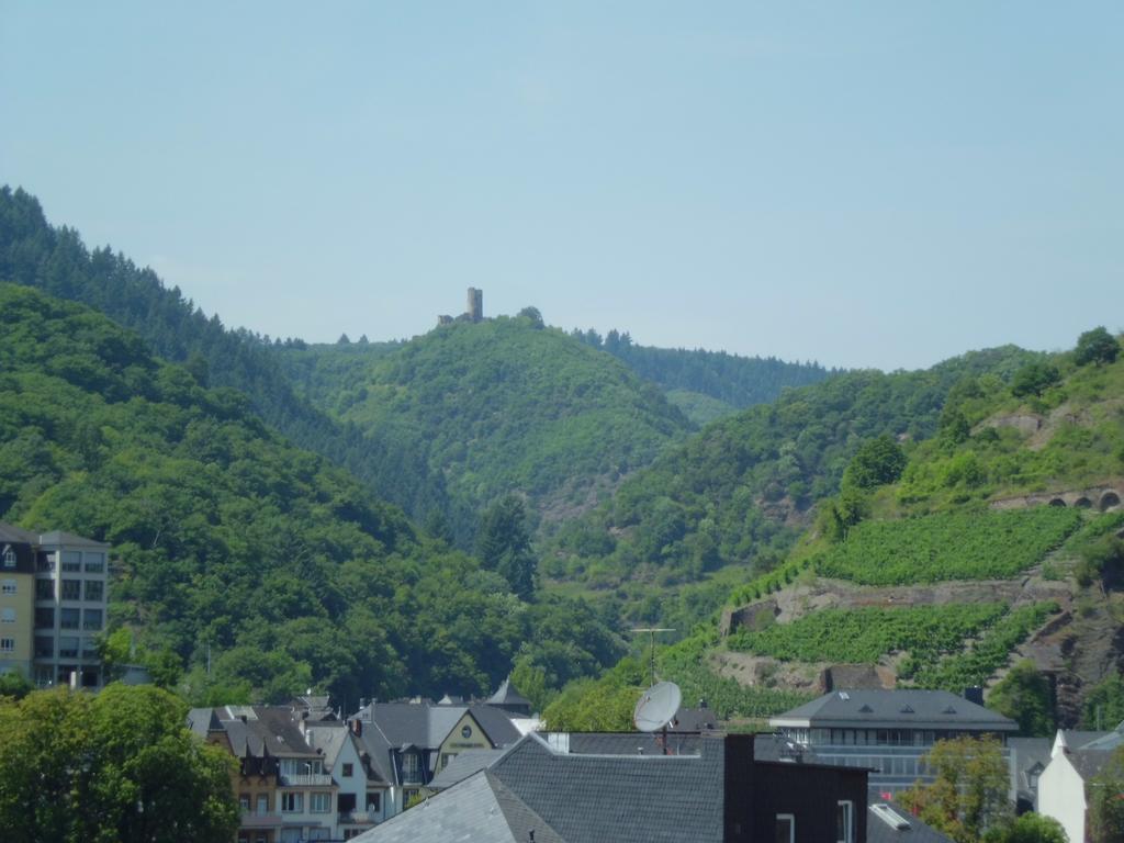 Ferienwohnung Burgenblick Cochem Exterior photo